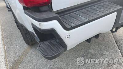 2026 Ford Super Duty F-250 Lariat Crew Cab Medium Bed - zdjęcie 21 z 21 - miniatura