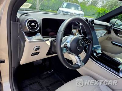 2023 Mercedes-Benz GLC 300 - zdjęcie 24 z 39 - miniatura