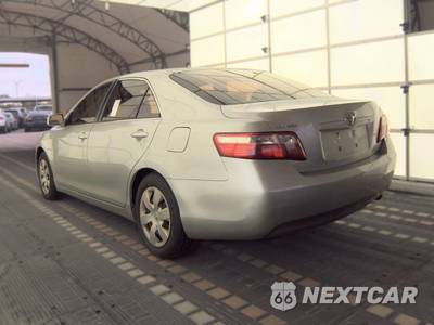 2009 Toyota Camry LE - zdjęcie 6 z 18 - miniatura