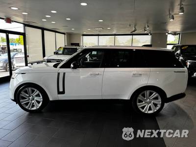 2023 Land Rover Range Rover SE - zdjęcie 3 z 21 - miniatura