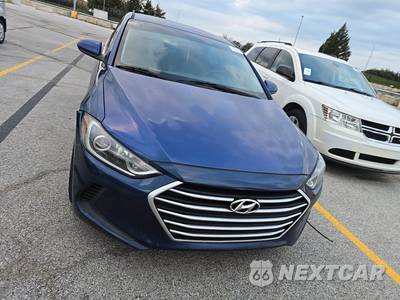 2017 Hyundai Elantra SE Sedan - zdjęcie 2 z 37 - miniatura