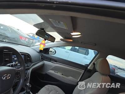 2017 Hyundai Elantra SE Sedan - zdjęcie 19 z 37 - miniatura
