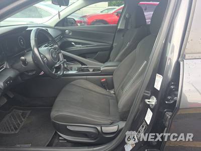 2023 Hyundai Elantra SEL - zdjęcie 7 z 23 - miniatura