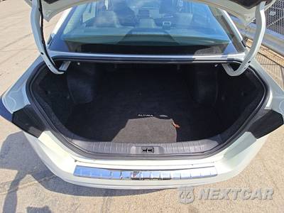 2022 Nissan Altima SR - zdjęcie 16 z 30 - miniatura