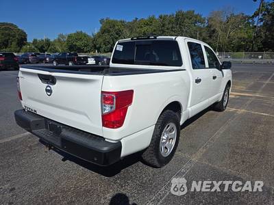 2022 Nissan TITAN S Crew Cab Short Bed - zdjęcie 4 z 27 - miniatura