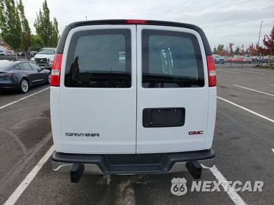 2025 GMC Savana 2500 Cargo Van 1WT 135.0" WB - zdjęcie 5 z 41 - miniatura