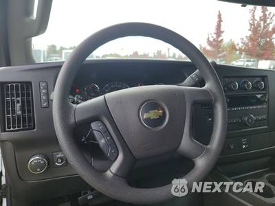 2025 Chevrolet Express 2500 Cargo Van 1WT 135.0" WB - zdjęcie 10 z 30 - miniatura