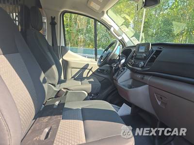 2025 Ford Transit 250 Cargo Van Low Roof 130.0" WB - zdjęcie 8 z 21 - miniatura
