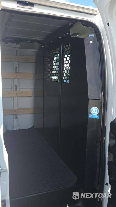 2025 Chevrolet Express 2500 Cargo Van 1WT 135.0" WB - zdjęcie 18 z 26 - miniatura