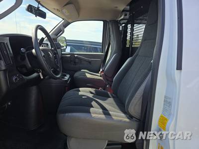 2025 Chevrolet Express 2500 Cargo Van 1WT 135.0" WB - zdjęcie 7 z 26 - miniatura