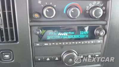 2025 Chevrolet Express 2500 Cargo Van 1WT 135.0" WB - zdjęcie 16 z 30 - miniatura