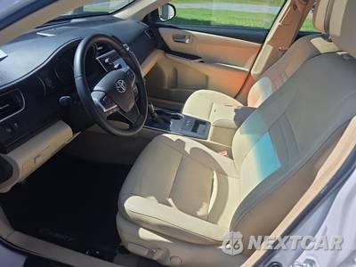 2015 Toyota Camry XLE - zdjęcie 13 z 29 - miniatura