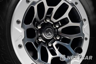 2022 Ram 1500 TRX Crew Cab Short Bed - zdjęcie 25 z 109 - miniatura