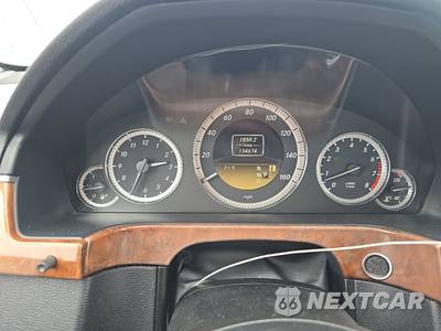 2012 Mercedes-Benz E 350 Sedan - zdjęcie 18 z 30 - miniatura
