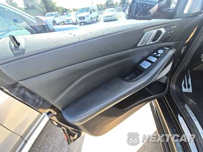 2021 BMW X7 Sports Activity Vehicle M50i - zdjęcie 9 z 35 - miniatura
