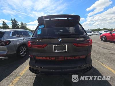 2021 BMW X7 Sports Activity Vehicle M50i - zdjęcie 5 z 35 - miniatura