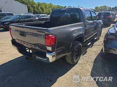 2021 Toyota Tacoma SR5 Crew Cab Medium Bed - zdjęcie 4 z 21 - miniatura