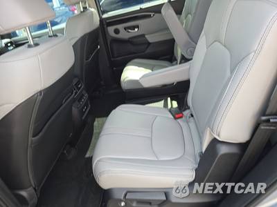 2023 Honda Pilot EX-L 7-Passenger - zdjęcie 13 z 21 - miniatura