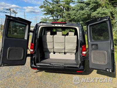 2020 Mercedes-Benz Metris Passenger Van 126.0" WB - zdjęcie 21 z 84 - miniatura
