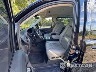 2020 Mercedes-Benz Metris Passenger Van 126.0" WB - zdjęcie 62 z 84 - miniatura