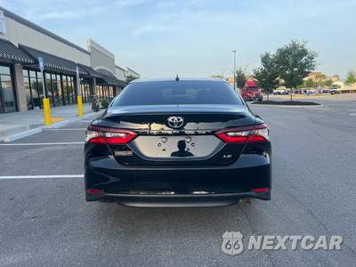 2021 Toyota Camry LE - zdjęcie 6 z 14 - miniatura