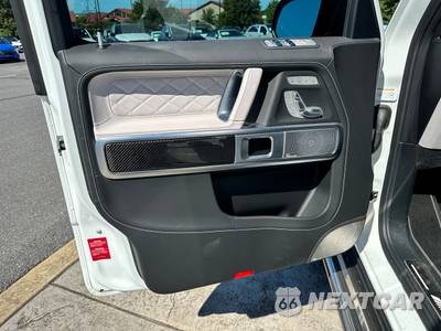 2025 Mercedes-Benz AMG G 63 4MATIC - zdjęcie 11 z 48 - miniatura
