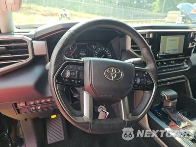 2023 Toyota Tundra SR5 Crew Cab Short Bed - zdjęcie 10 z 36 - miniatura