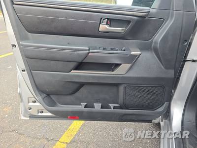 2024 Toyota Tundra SR5 Crew Cab Short Bed - zdjęcie 9 z 23 - miniatura