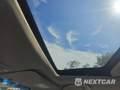 2013 Acura ILX w/Premium Package - zdjęcie 17 z 29 - miniatura