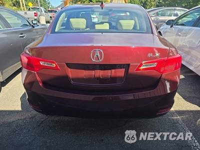 2013 Acura ILX w/Premium Package - zdjęcie 5 z 29 - miniatura