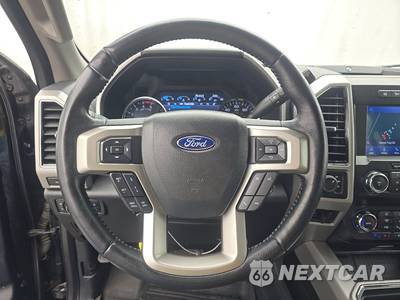 2021 Ford Super Duty F-250 Lariat Crew Cab Medium Bed - zdjęcie 10 z 41 - miniatura