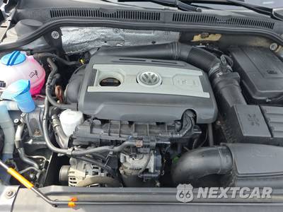 2013 Volkswagen Jetta GLI Autobahn Sedan w/Navigation - zdjęcie 15 z 31 - miniatura