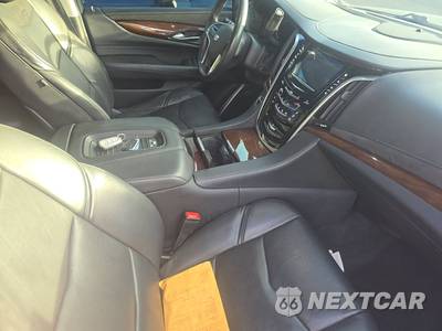 2019 Cadillac Escalade ESV Luxury 1SB - zdjęcie 8 z 19 - miniatura