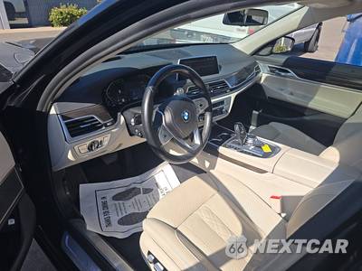 2022 BMW 7 Series Sedan 740i - zdjęcie 11 z 29 - miniatura