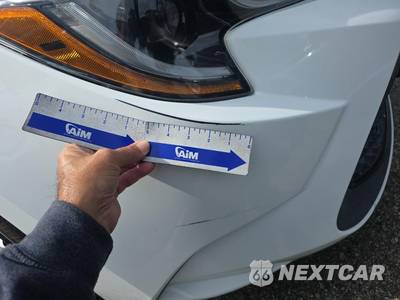 2021 Toyota Corolla LE Sedan - zdjęcie 20 z 27 - miniatura