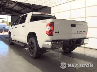 2019 Toyota Tundra SR5 Crew Cab Short Bed - zdjęcie 6 z 37 - miniatura