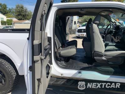 2018 Ford F-150 XL Extended Cab Medium Bed w/Rear Doors - zdjęcie 13 z 24 - miniatura