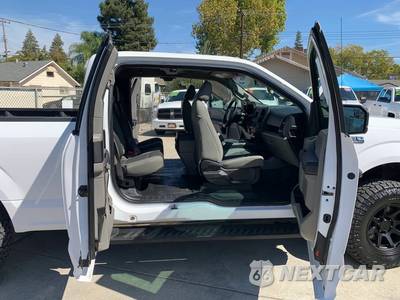 2018 Ford F-150 XL Extended Cab Medium Bed w/Rear Doors - zdjęcie 14 z 24 - miniatura