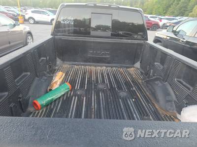2018 Nissan TITAN XD SV Crew Cab Medium Bed - zdjęcie 16 z 22 - miniatura