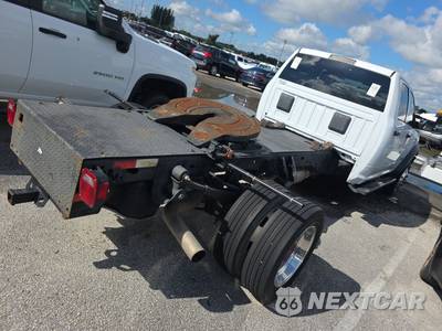 2022 Ram 4500 Cab Chassis Tradesman Crew Cab DRW - zdjęcie 4 z 28 - miniatura