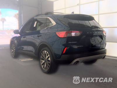 2020 Ford Escape Hybrid Titanium - zdjęcie 6 z 33 - miniatura