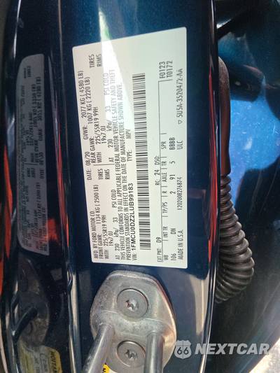 2020 Ford Escape Hybrid Titanium - zdjęcie 14 z 33 - miniatura