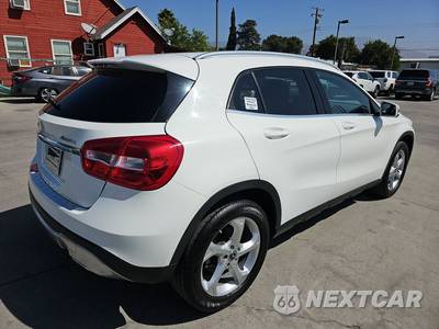 2020 Mercedes-Benz GLA 250 4MATIC - zdjęcie 4 z 27 - miniatura