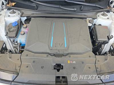 2024 Hyundai IONIQ 5 Limited - zdjęcie 15 z 37 - miniatura