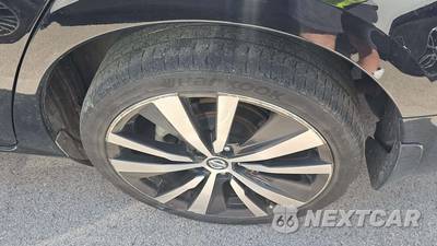 2021 Nissan Altima Platinum - zdjęcie 20 z 37 - miniatura