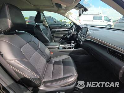2021 Nissan Altima Platinum - zdjęcie 8 z 37 - miniatura
