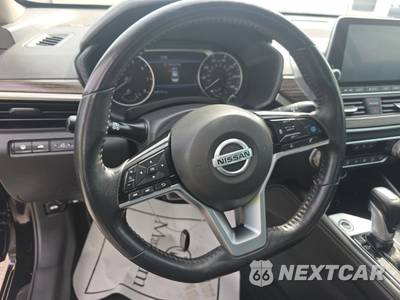 2021 Nissan Altima Platinum - zdjęcie 10 z 37 - miniatura