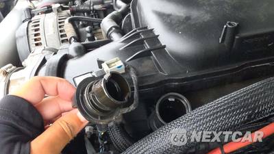 2016 Jeep Wrangler Unlimited Sport - zdjęcie 18 z 55 - miniatura