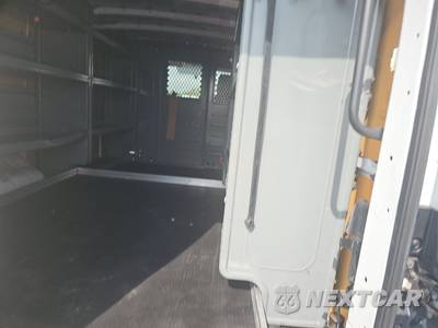 2018 Nissan NV1500 Cargo SV 146.1" WB - zdjęcie 15 z 39 - miniatura