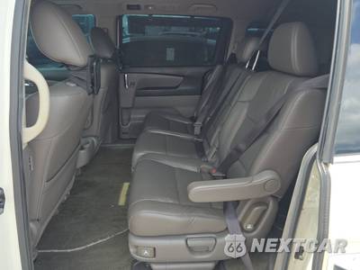 2015 Honda Odyssey Touring 118.1" WB - zdjęcie 13 z 18 - miniatura